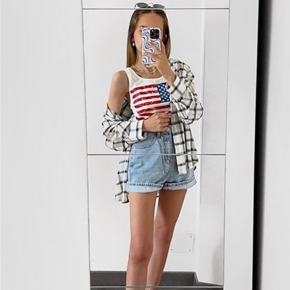 American Flag White Tank Top Crop Raw Hem Stripes Stars United States - Picture 13 of 16